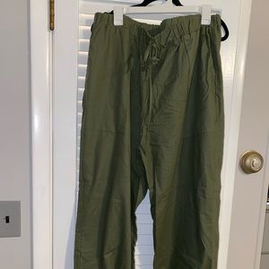 Green long pants